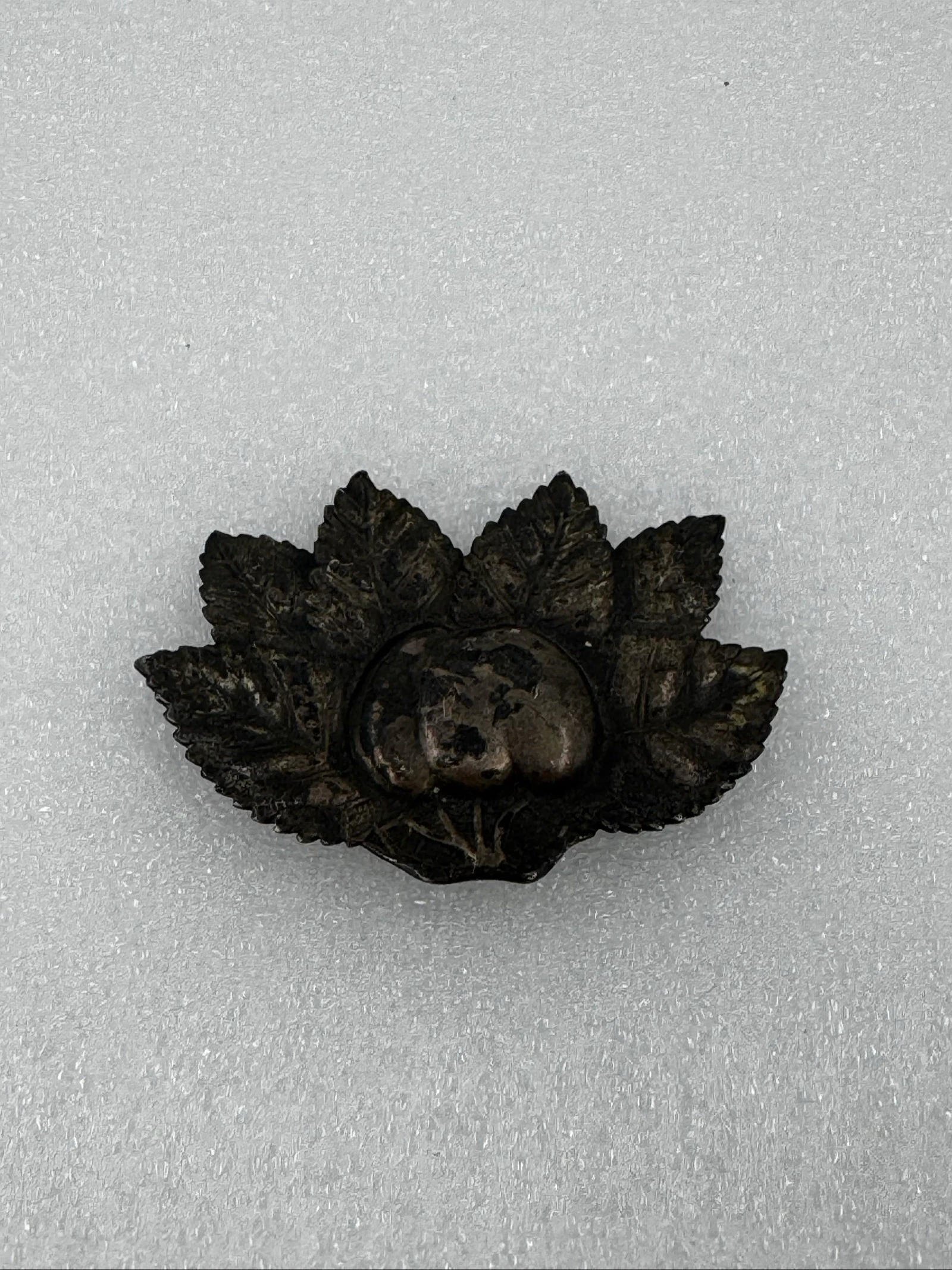 Vintage Broche Bladmotief
